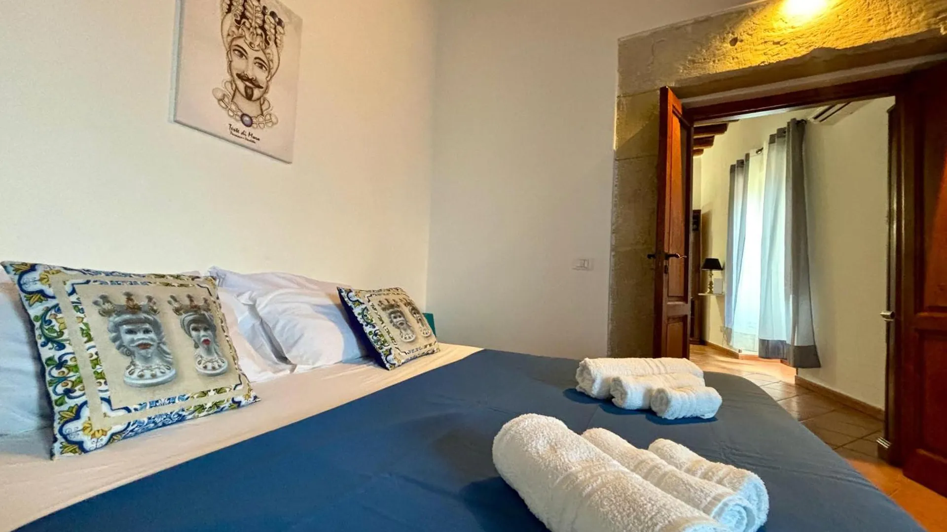 Appartement La Maison De La Cathedrale à Palerme Séjour chez l'habitant